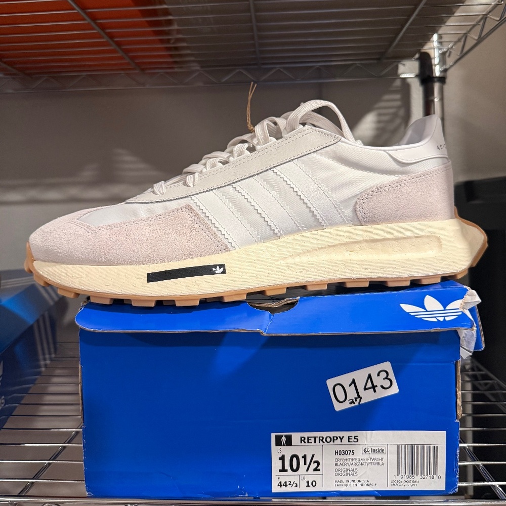 Adidas RETROPY E5 * Brand New*